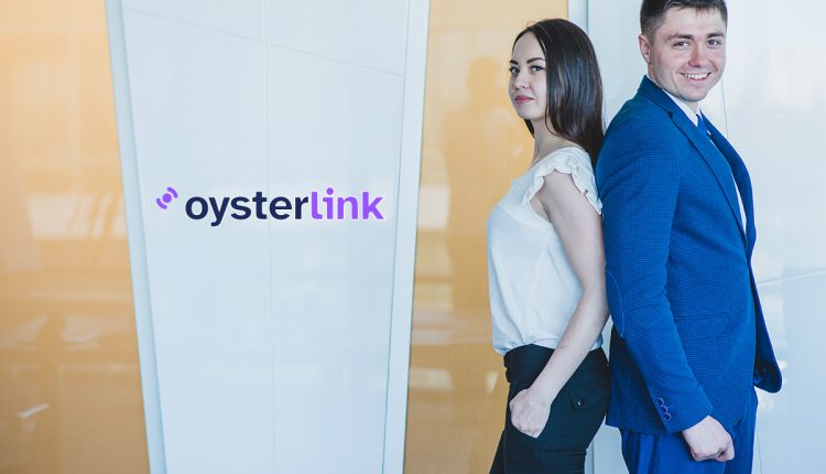 OysterLink Poll Reveals Hospitality Workers Prioritize Job Changes for Pay Increases