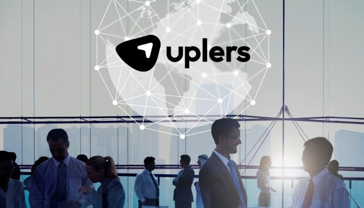 Hire a Graphic Designer to Elevate Your Marketing Campaigns: Here's How